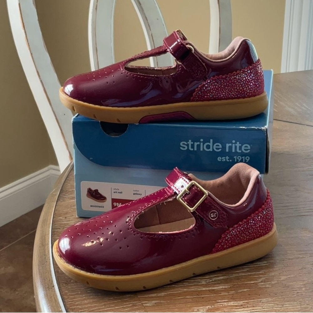 Stride Rite Heritage Collection SRT Nell Size 9M in “Galaxy”